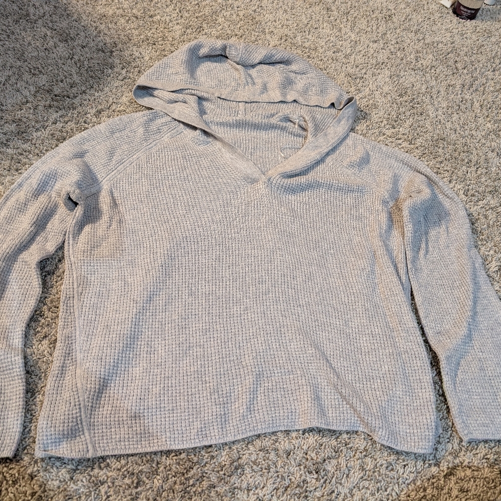 The white company pullover
